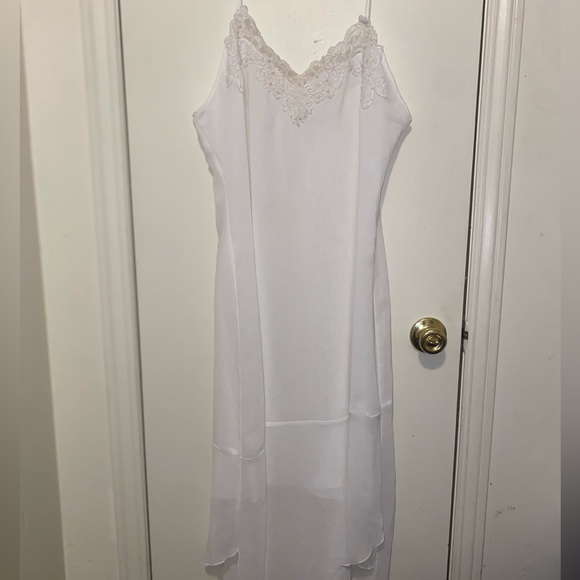 Vintage White Cato’s Slip Dress - Picture 2 of 5